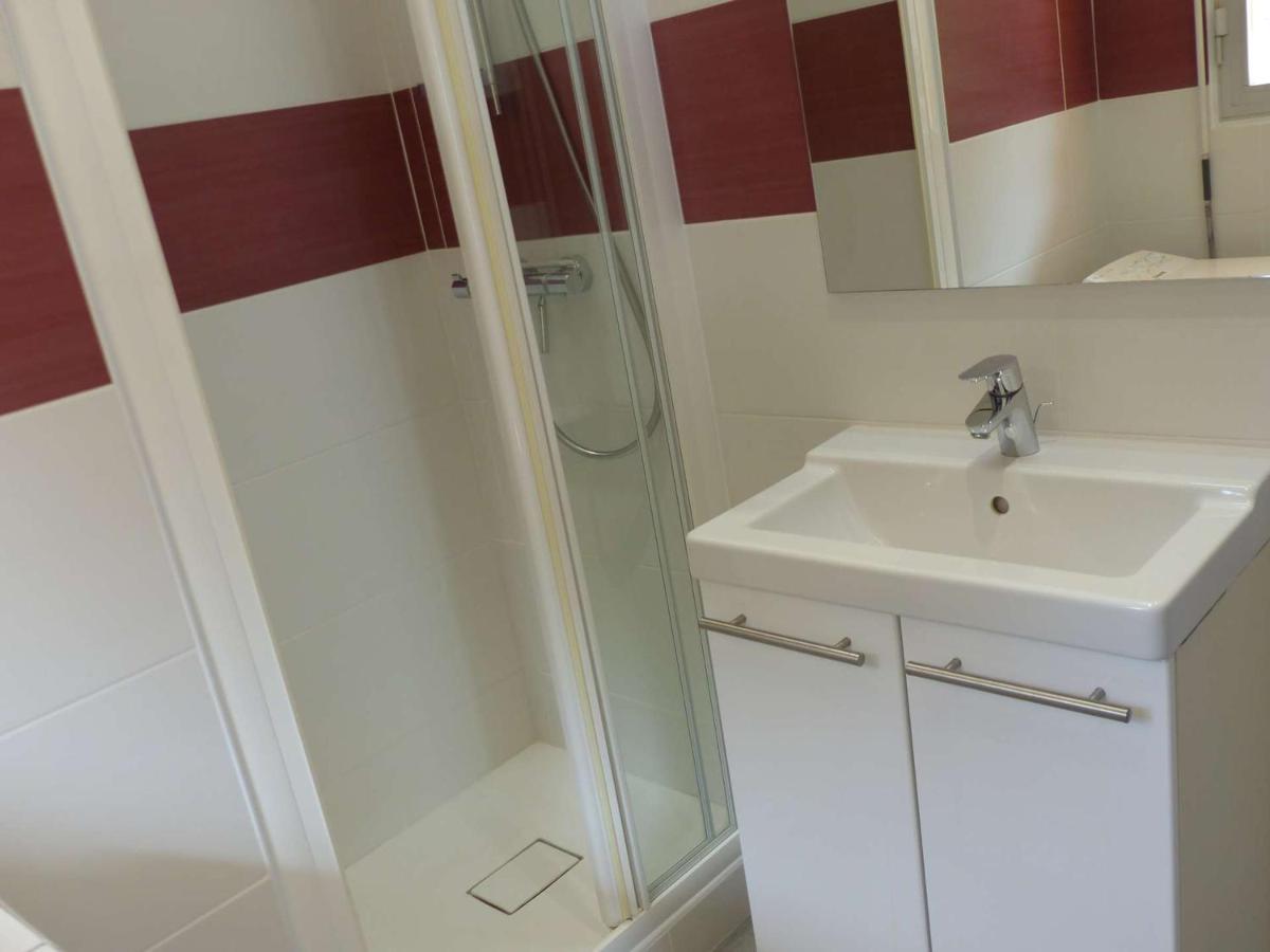 Charmant Studio Climatise Avec Balcon A 50M De La Plage - Le Lavandou Centre-Ville - Fr-1-308-110 Εξωτερικό φωτογραφία